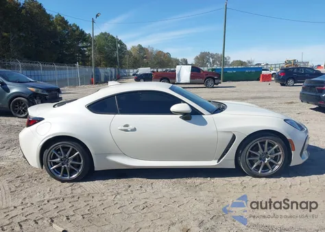 2022 Subaru Brz Premium z USA, uszkodzony, nr VIN JF1ZDBB19N9701464
